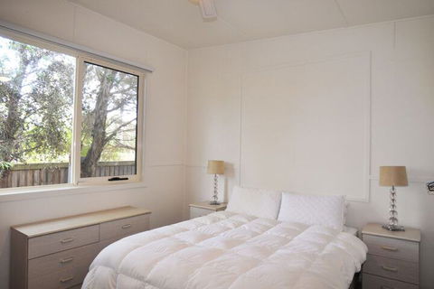 45 Halford PET Friendly - Accommodation Newcastle 6