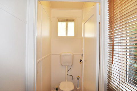 45 Halford PET Friendly - Accommodation Newcastle 7