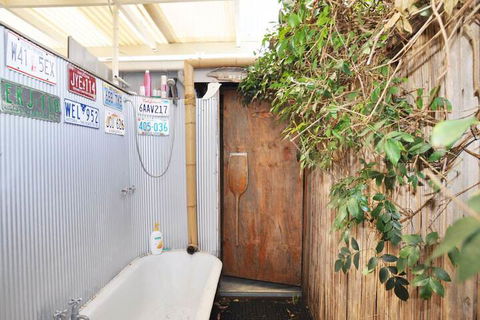 45 Halford PET Friendly - Accommodation Newcastle 3