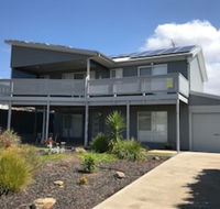 10 Hobart Road - Accommodation Newcastle