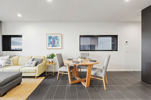 Ocean Views St Kilda Apartment By Ready Set Host - Accommodation Newcastle 2