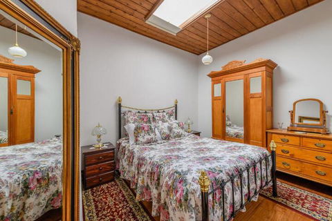 Sargeants & Armoury Cottages 1823 - Accommodation Newcastle 7