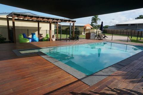YAL Cairns A Motel That Makes A Difference - Accommodation Newcastle 0
