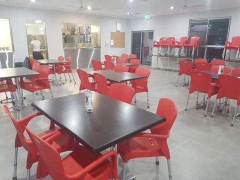 YAL Cairns A Motel That Makes A Difference - Accommodation Newcastle 5