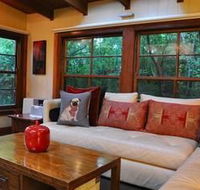 Acorn  Chestnut Hepburn Springs - Accommodation Newcastle
