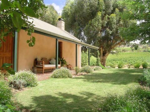Seppeltsfield Vineyard Cottage - Accommodation Newcastle 0