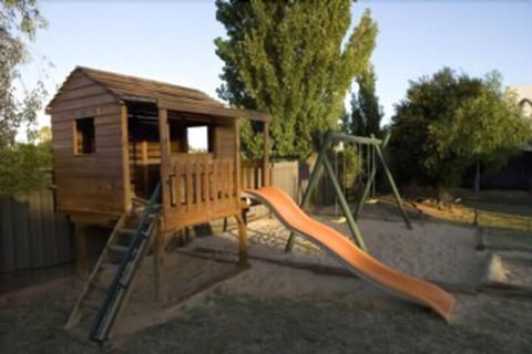 Murrayland Holiday Apartments - Accommodation Newcastle 3