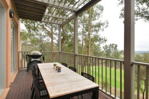 Villa 3br Tranquility Resort Condo Located Within Cypress Lakes Resort (nothing Is More Central) - Accommodation Newcastle 0