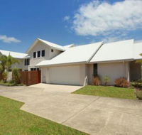 60 Beachway Parade Marcoola 500 BOND Linen supplied - Accommodation Newcastle