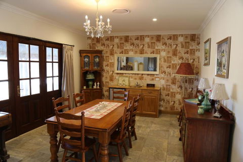 BellbirdHill Bed & Breakfast - Accommodation Newcastle 6