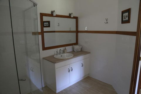 BellbirdHill Bed & Breakfast - Accommodation Newcastle 5