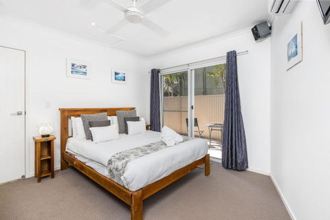 A SWEET ESCAPE Serenity On Sallywattle - Accommodation Newcastle 2