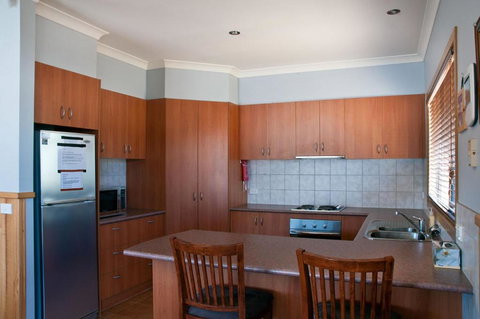 Whistler - Accommodation Newcastle 6