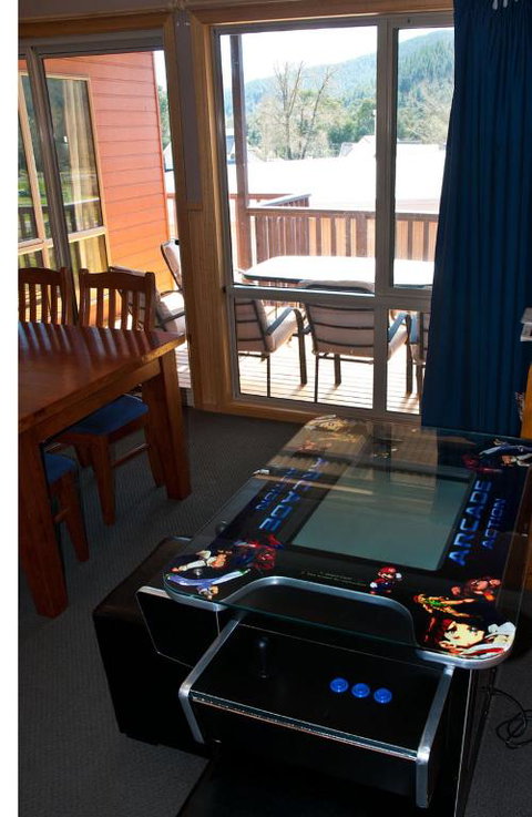 Whistler - Accommodation Newcastle 4