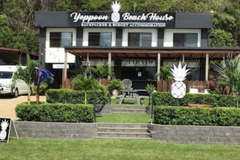 Yeppoon Beachhouse - Hostel - Accommodation Newcastle 0