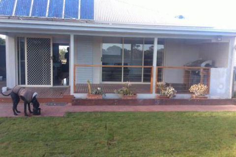 River Cottage Eagle Point - Accommodation Newcastle 6