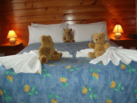 Boat Harbour Garden Cottages - Accommodation Newcastle 5