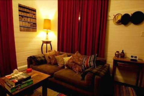 Piccolo - Accommodation Newcastle 4