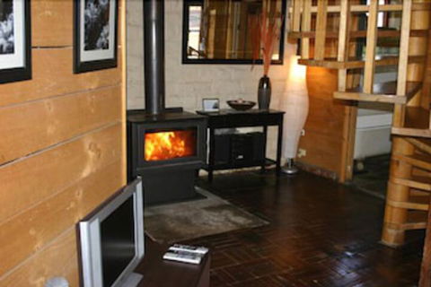Blerick Country Retreat - Accommodation Newcastle 5