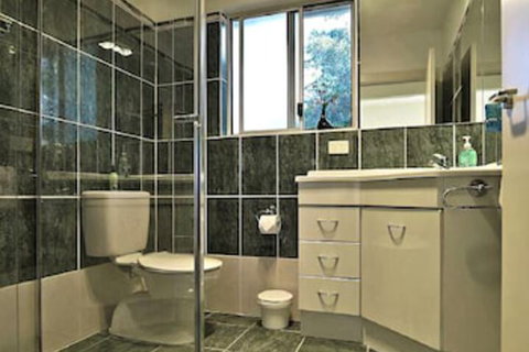 SeaShells Penneshaw - Accommodation Newcastle 6