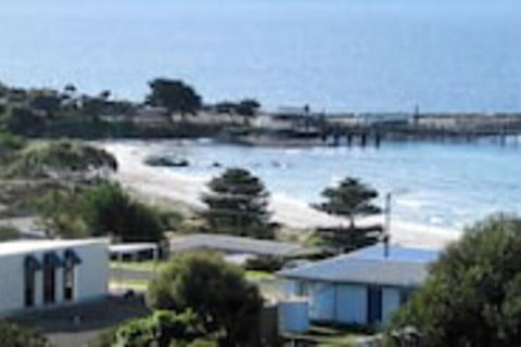 SeaShells Penneshaw - Accommodation Newcastle 0