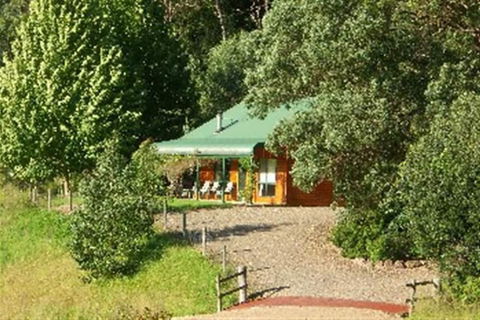 Paradise House - Accommodation Newcastle 3