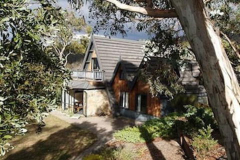 Habitat Chalet - Accommodation Newcastle 0