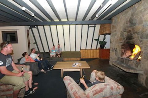 Habitat Chalet - Accommodation Newcastle 3
