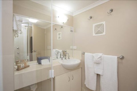 Harbour Sails Motor Inn - Accommodation Newcastle 4