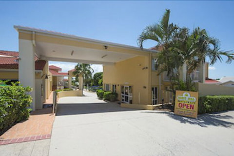 Harbour Sails Motor Inn - Accommodation Newcastle 2
