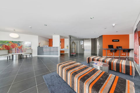 Abode Tuggeranong - Accommodation Newcastle 1