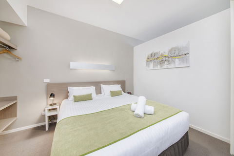 Abode Gungahlin - Accommodation Newcastle 5