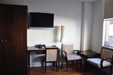 YTI Garden Hotel - Accommodation Newcastle 2