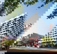H on Smith Hotel - Accommodation Newcastle