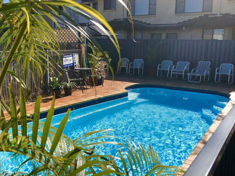 Bosuns Inn Motel - Accommodation Newcastle 4