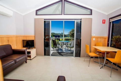 Reflections Holiday Parks Massy Greene - Accommodation Newcastle 5