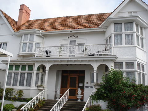 Motel Mayfair On Cavell - Accommodation Newcastle 0