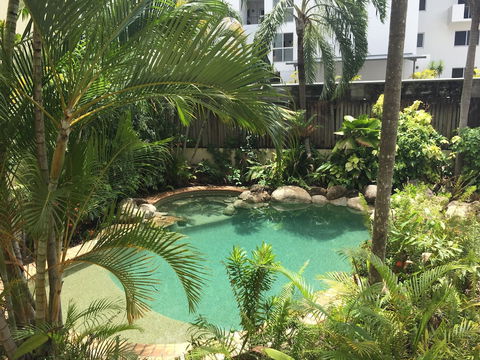 Villa Vaucluse Apartments Of Cairns - Accommodation Newcastle 0