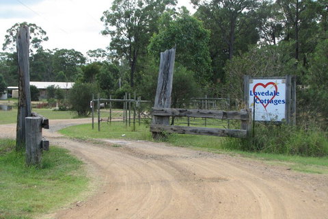 Lovedale Cottages - Accommodation Newcastle 1