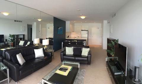 Cairns Private Apartments - Accommodation Newcastle 4