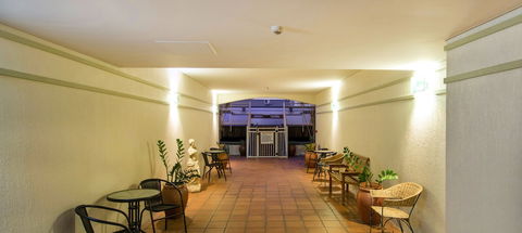 Il Centro Apartment Hotel - Accommodation Newcastle 0