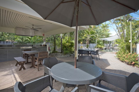 Tropical Nites - Accommodation Newcastle 5