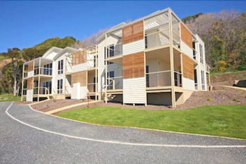 Azzure Beach Houses Boat Harbour Beach - Accommodation Newcastle 0