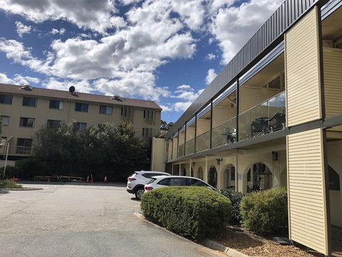 Canberra Short Term And Holiday Accommodation - Accommodation Newcastle 0