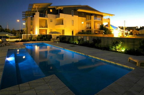 Pacific Marina Apartments - Accommodation Newcastle 2