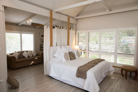 Boathouse - Birks River Retreat - Birks Harbour - Accommodation Newcastle 6