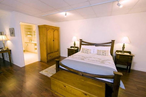 Montville Attic - Accommodation Newcastle 6