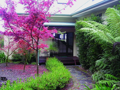 Valley Of The Waters B&B - Accommodation Newcastle 0