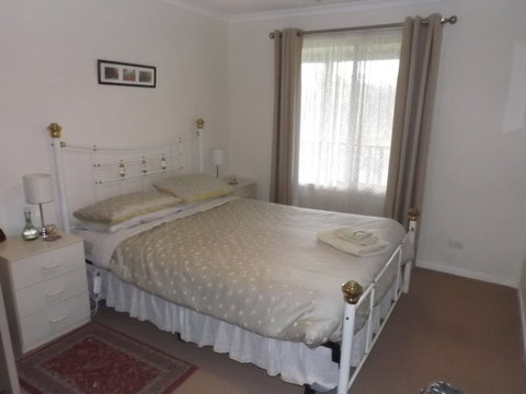 Taralee Orchards - Accommodation Newcastle 2