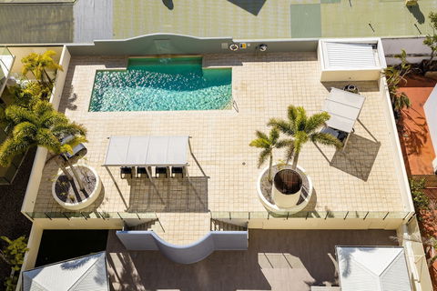 Jack & Newell Holiday Apartments - Accommodation Newcastle 2